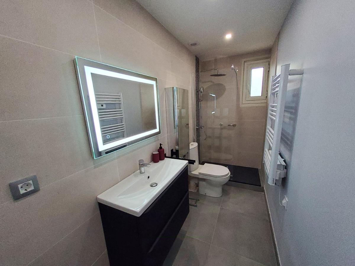 Appartement A Beholding Sight Amelie-les-Bains-Palalda Bagian luar foto