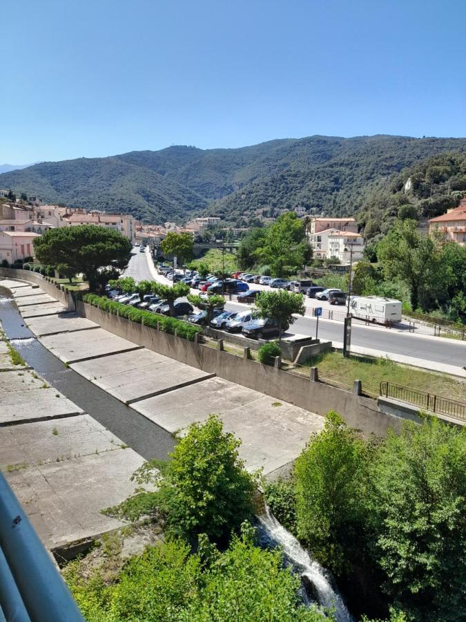 Appartement A Beholding Sight Amelie-les-Bains-Palalda Bagian luar foto