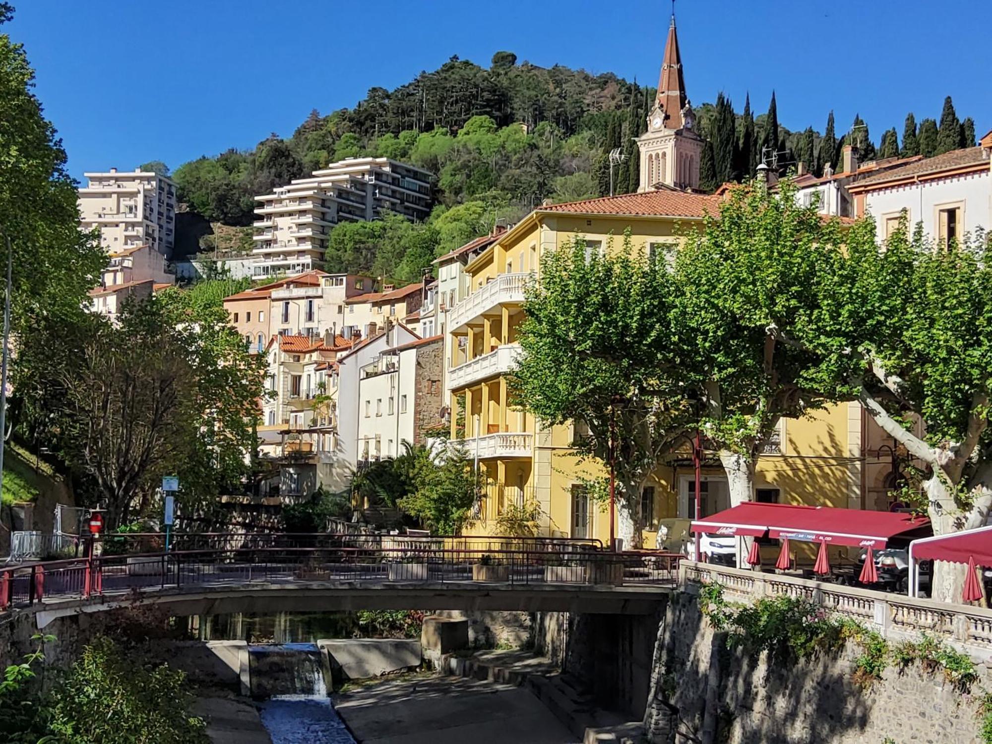 Appartement A Beholding Sight Amelie-les-Bains-Palalda Bagian luar foto